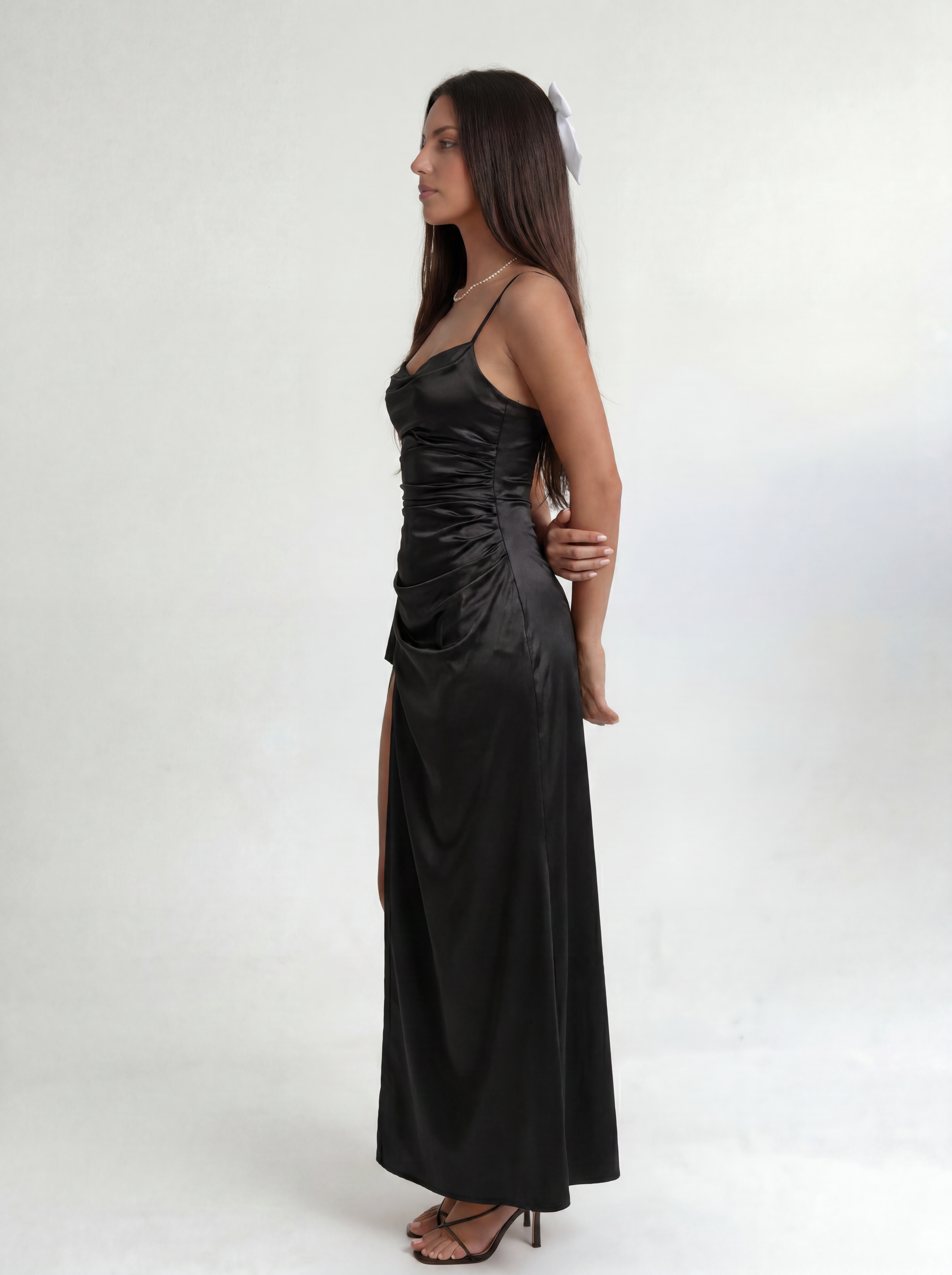 Cavelle Noire – Black Scarlet Siren Gown
