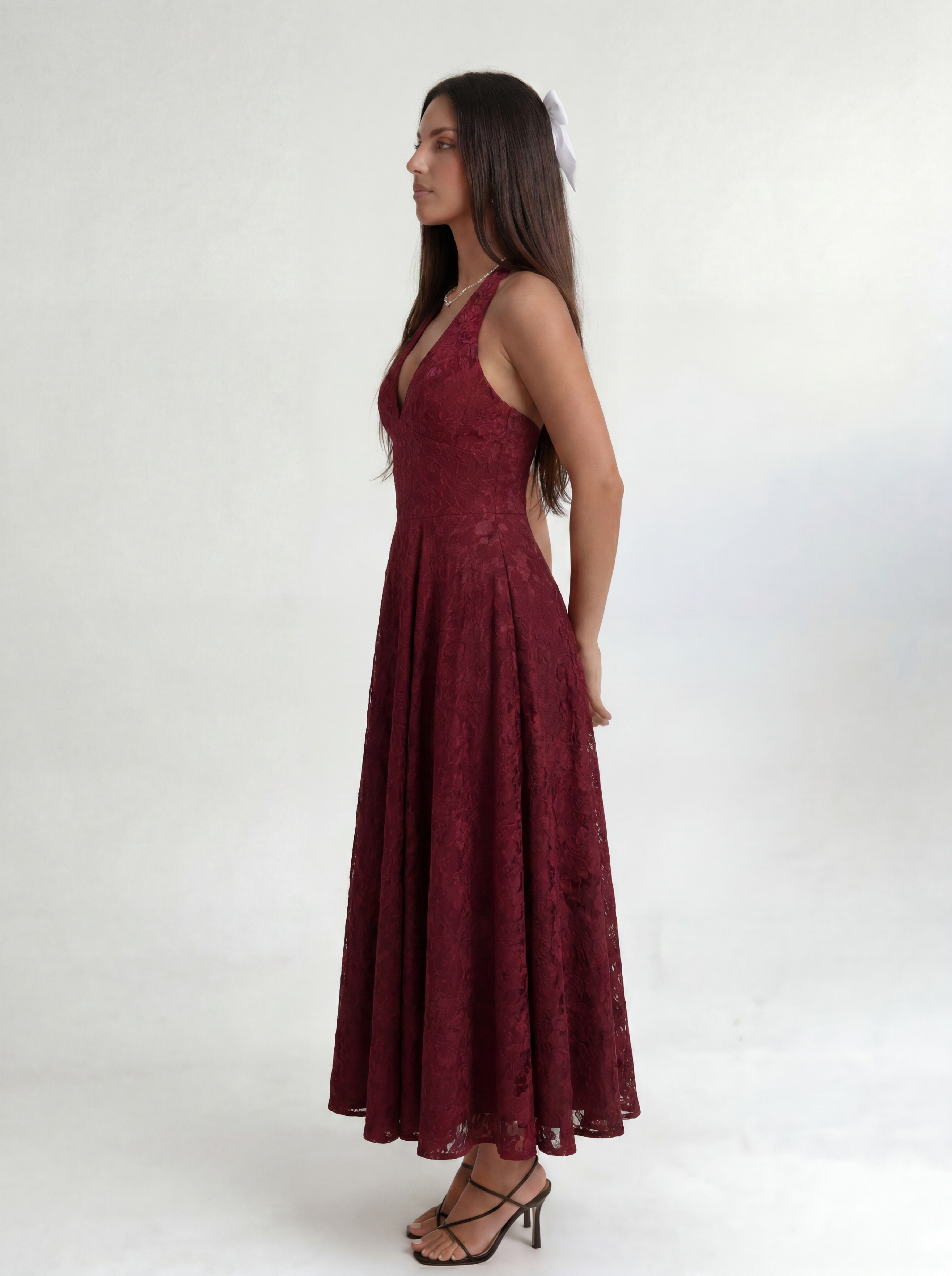Cavelle Noire – Red Elara Halter Midi Dress