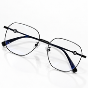 Vesper Geometric Lenses