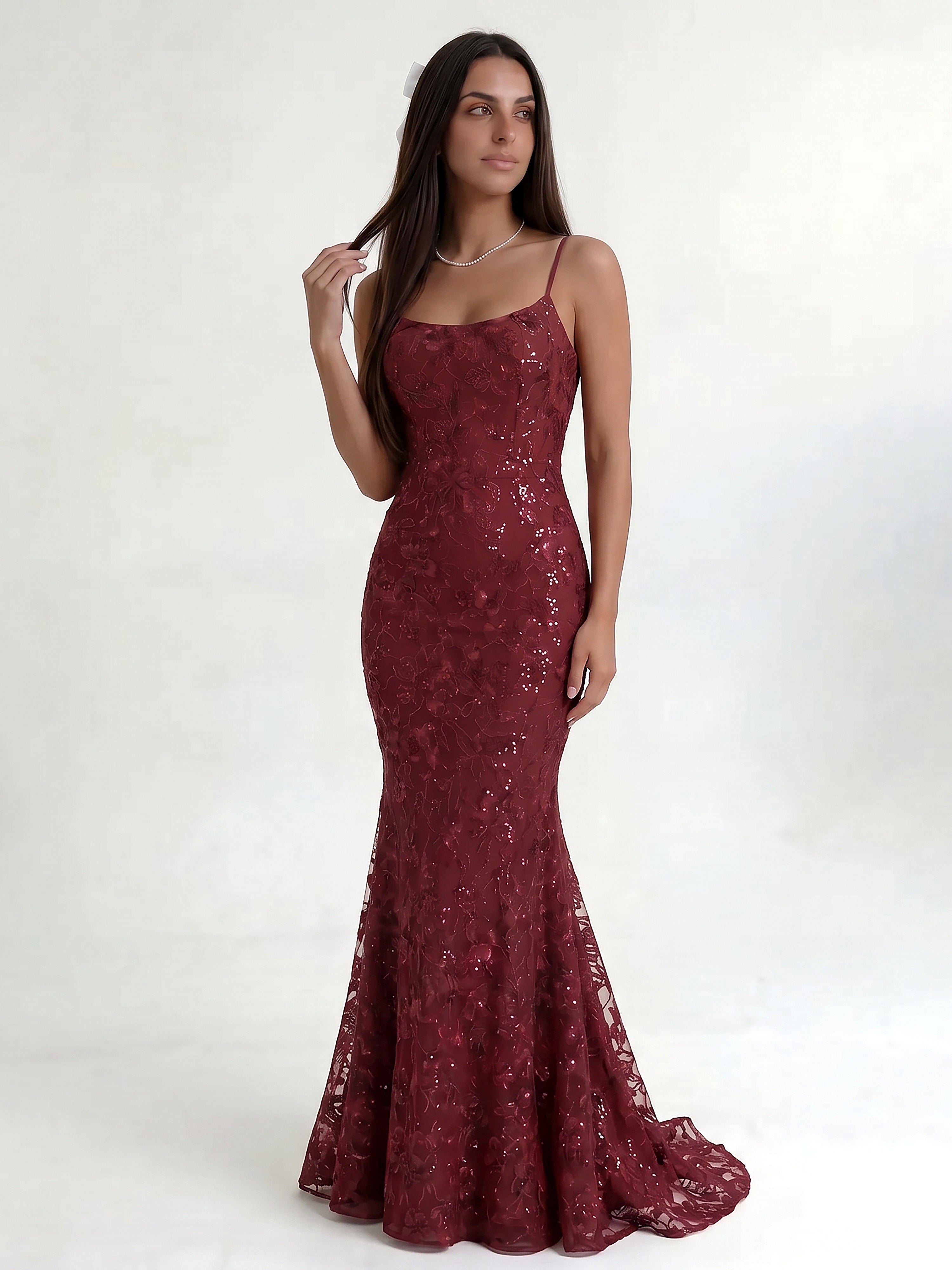 Red Noir Éclipse Gown