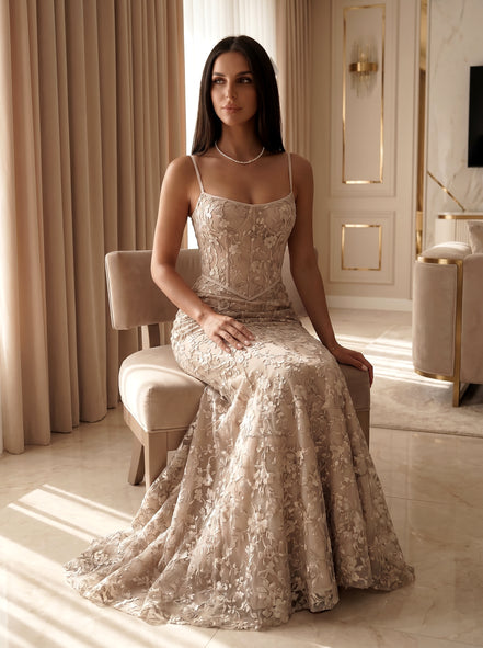 Beige Noir Éclipse Gown