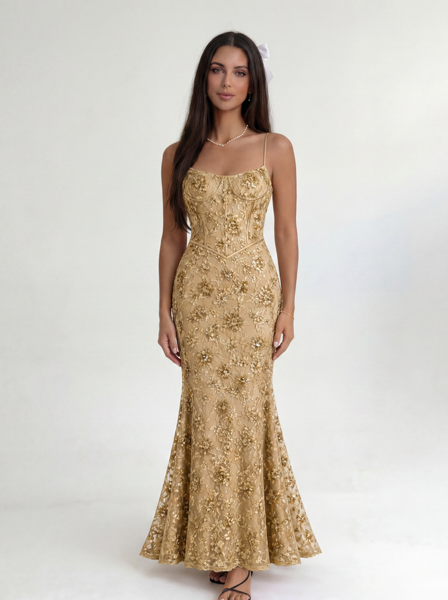 Gold Noir Éclipse Gown