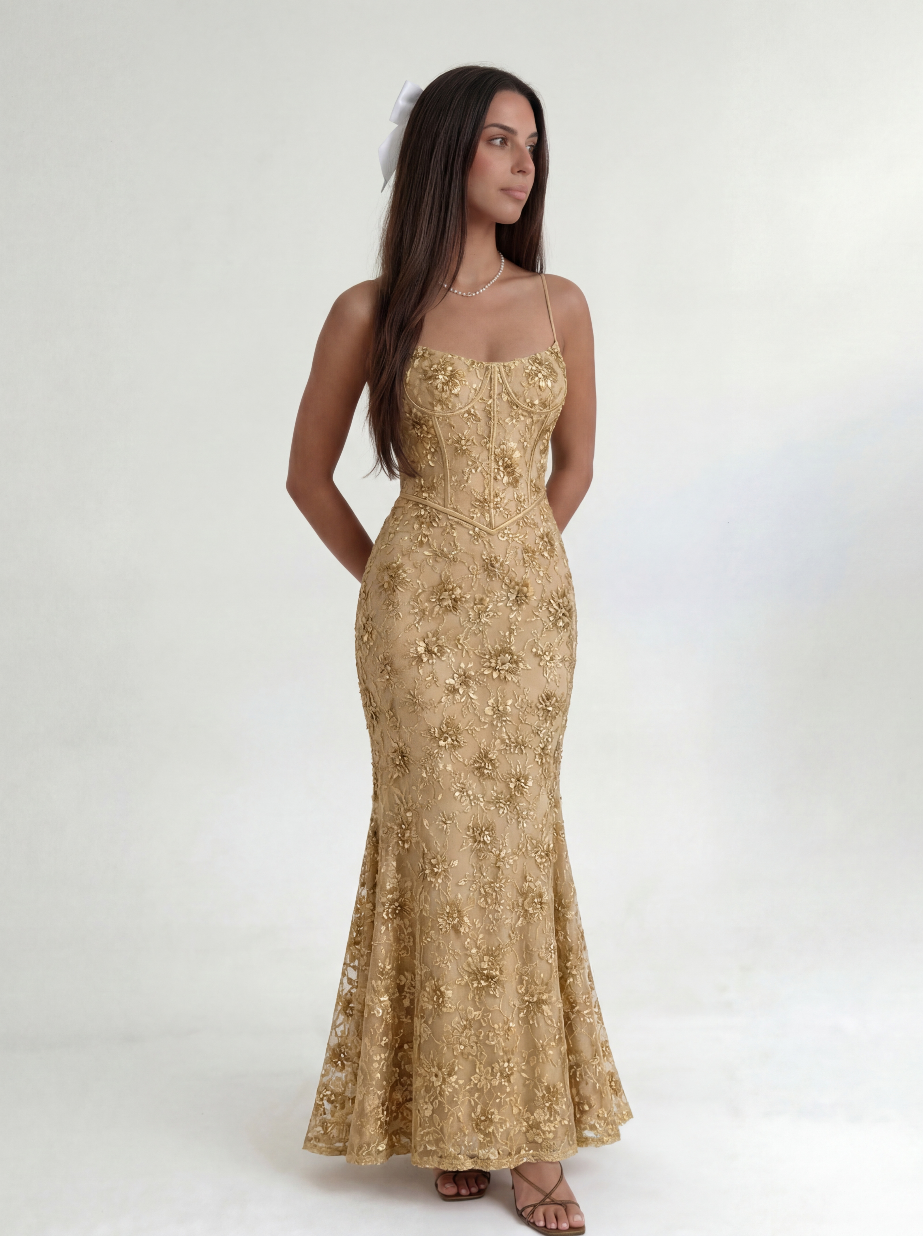 Gold Noir Éclipse Gown