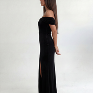 Obsidian Allure Gown