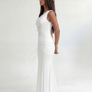 White Rouge Élégance Gown