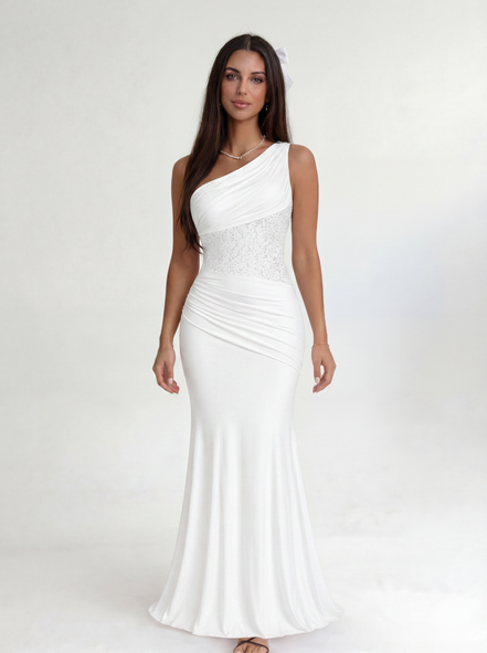 White Rouge Élégance Gown